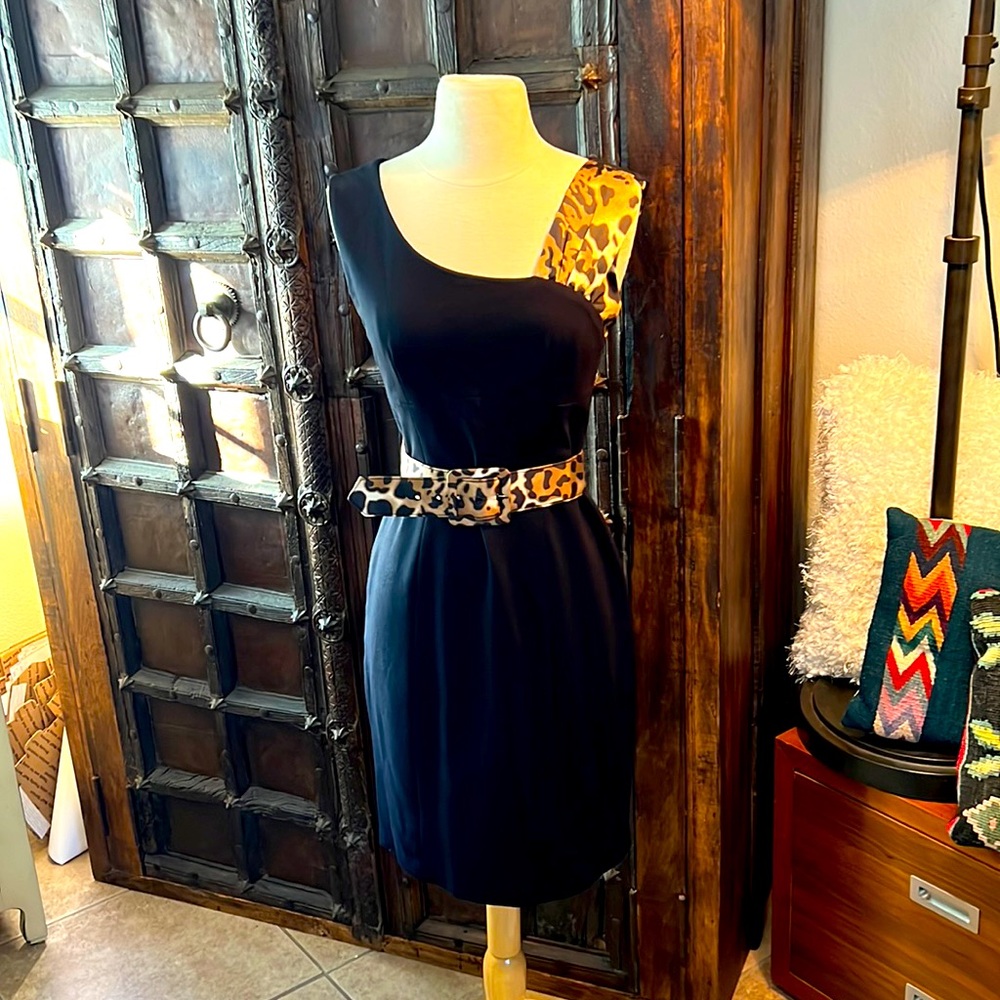 Vintage “CACHE” Black/Leopard DRESS size (4) lined & Thick Flattering Fabric